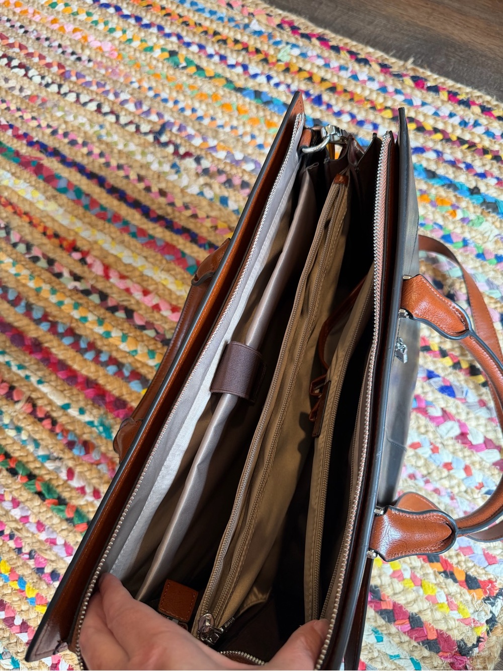 Bostanten Laptop Tote Bag - Picture 5 of 7